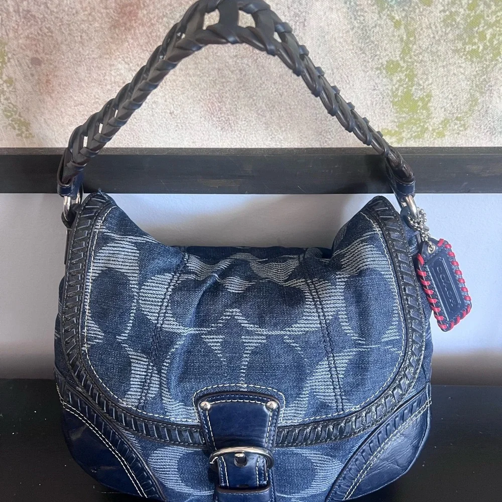 Coach Signature Poppy Hobo Denim Bag 2011